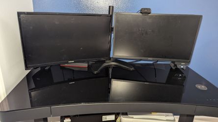 Height adjustable desk + 2 monitors + office chair + monitors stand