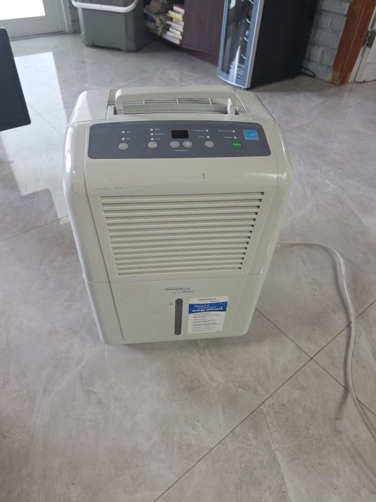Dehumidifier
