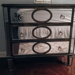 Pier 1 Mirrored Glass Three Drawer Dresser With The Wood Trim 37x34x15
