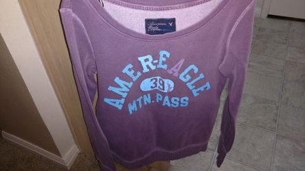 American Eagle sweatshirt XS