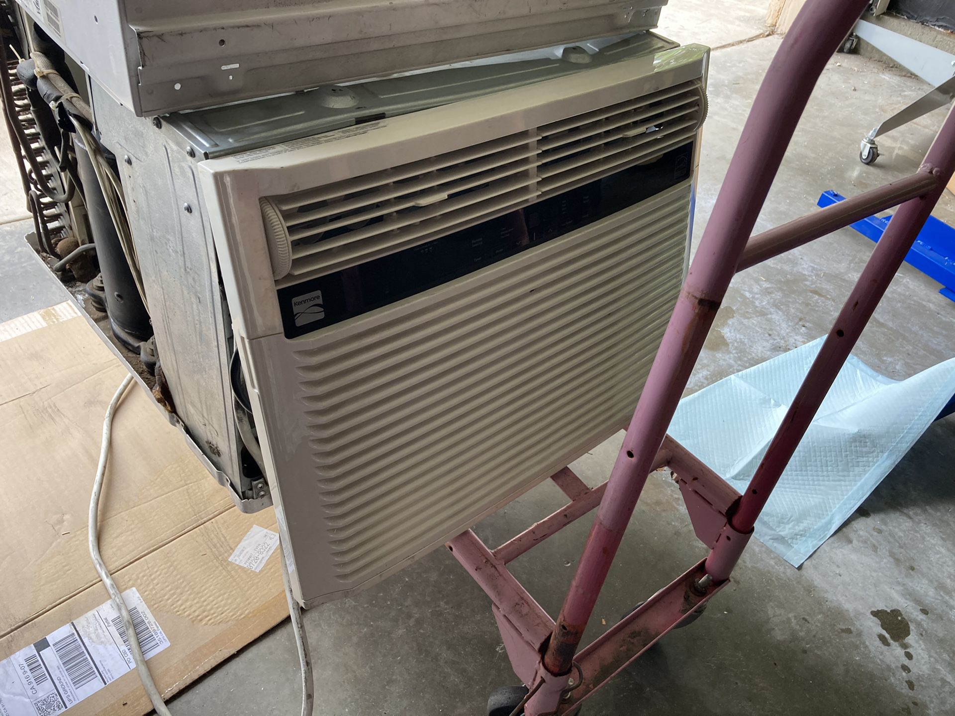 Air conditioning wall unit