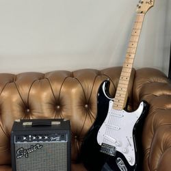 Squier Sonic Stratocaster Maple Fingerboard Electric Guitar Black Panda 6 string FrontMan 10G Amplifier