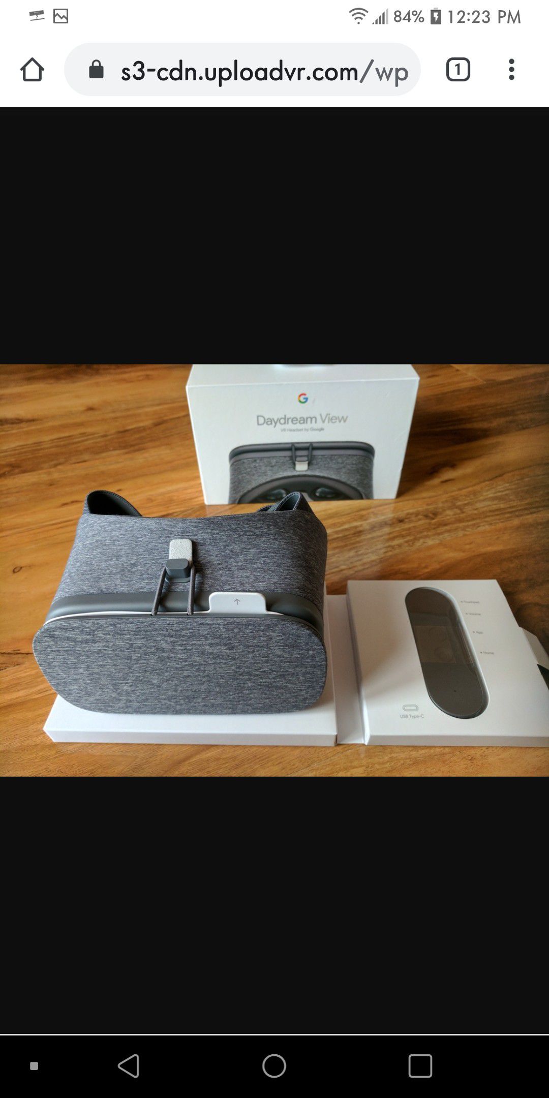 DAYDREAM VIEW VR Headset by Google
