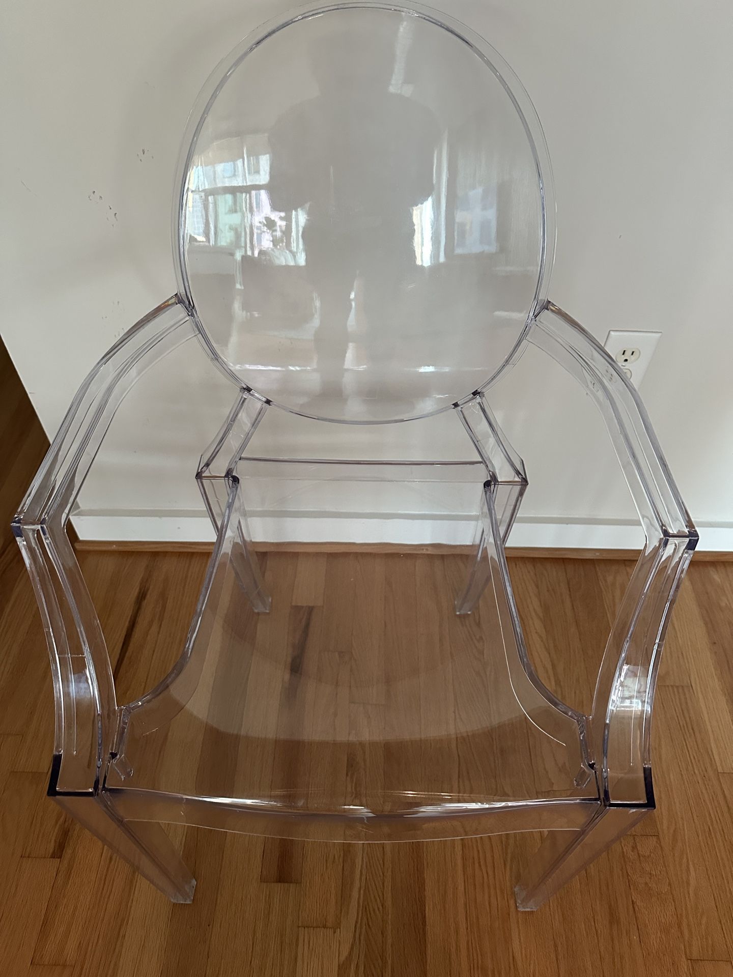 Ghost Accent and Dining Chair with Curved Arms and Contoured Seat