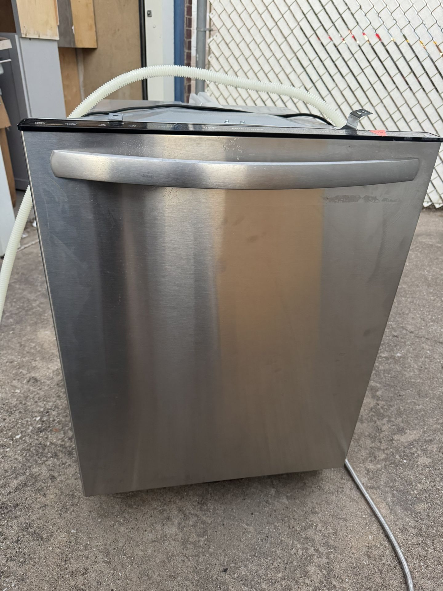 Frigidaire Dishwasher