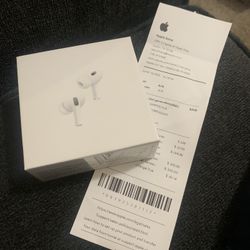 AirPods New In Box $50