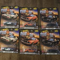 Hotwheels Premium Boulevard. Bugatti Chiron Mustang Boss Lancia Delta Alfa Romeo