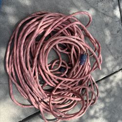 2 Extension Cords