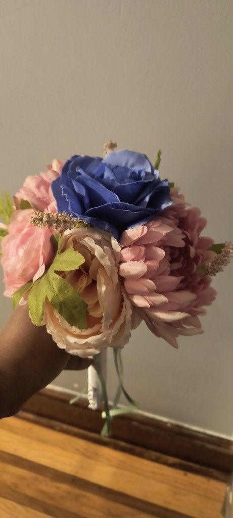 Bridal Bouquet - Faux Flowers