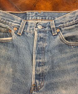 Vintage 501 Levis, 29"w x 34" L x 10.25 Rise