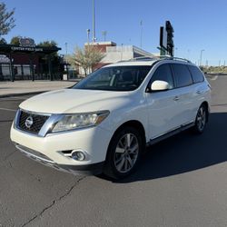2015 Nissan Pathfinder Platinum 