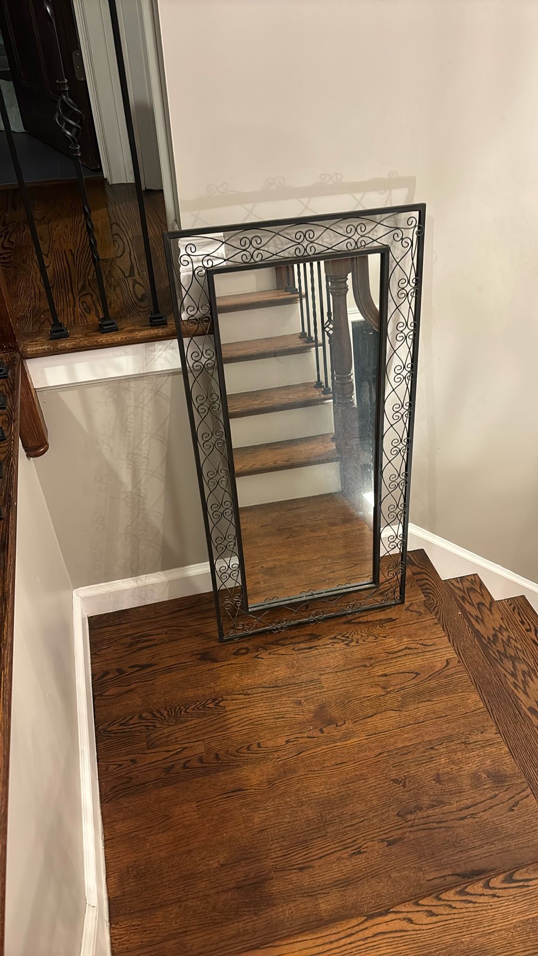Stylish Mirror