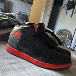 Air Jordan 1 (Send best Offer)