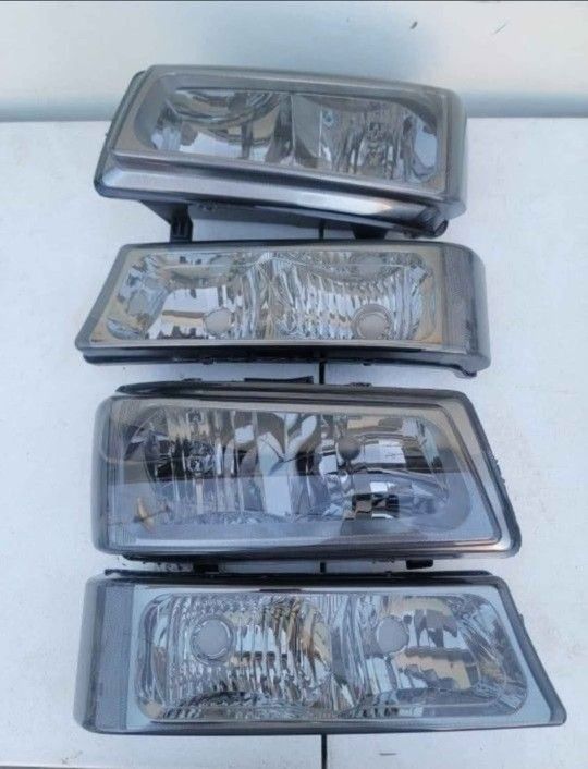 03-06 Chevrolet Silverado Avalanche Headlights Luces Micas Calaveras Faros Faroles Focos Chevy Headlamps Chevy