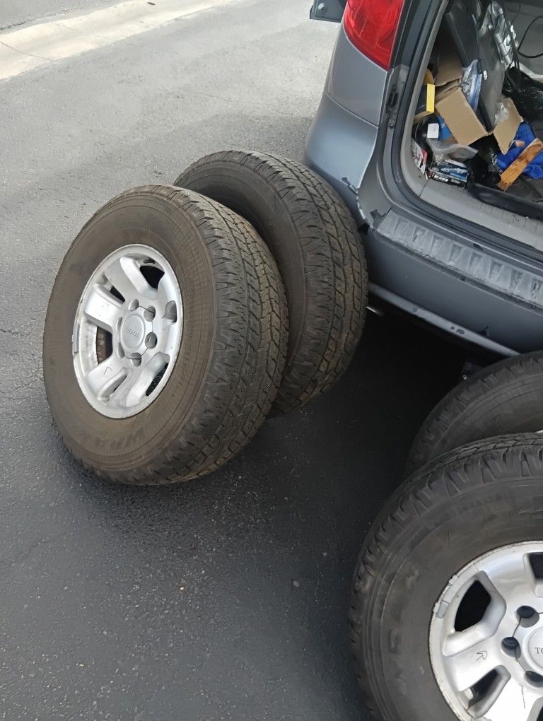  Toyota Tacoma 265/70/16 Tires And Rims 