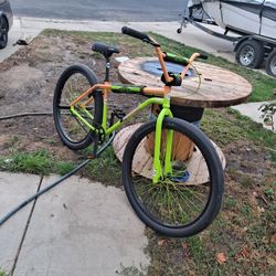 GT Performer 29in BMX Bike