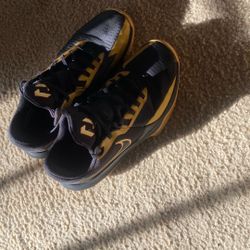 Nike Precision 6 ‘Black&Metallic Gold’