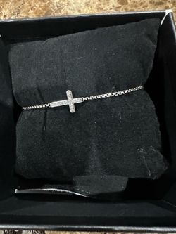 David Yurman Silver Cross Chain Bracelet with CZ Stones