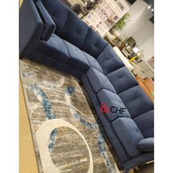 Modern living room sectional sofa 