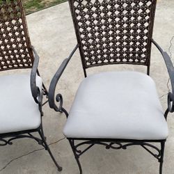 2 Metal Patio Chairs