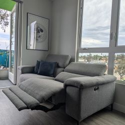 Gray Power Reclining Sofa with USB ✧ Pickup Only (Hillcrest)