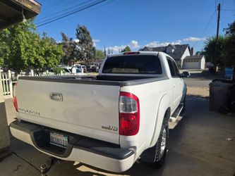 Toyota Tundra iForce V8 Pickup Truck