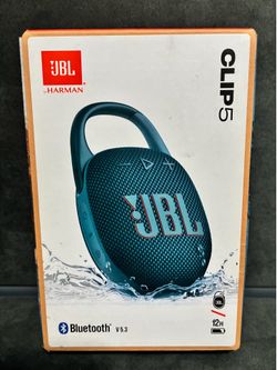 JBL Clip 5 with a 4.5 Ft Anker Cable charger
