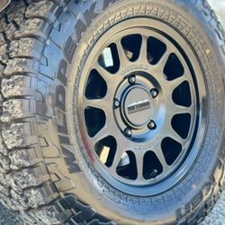 Off Road Rims Silverado Tundra Ram F-150 Balistic Pro Comp Titan Wheels 