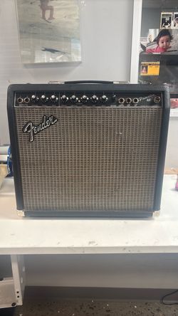 Fender Princeton 65 solid state amp