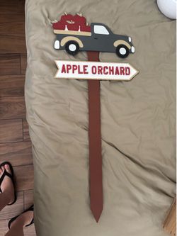 Yard stake