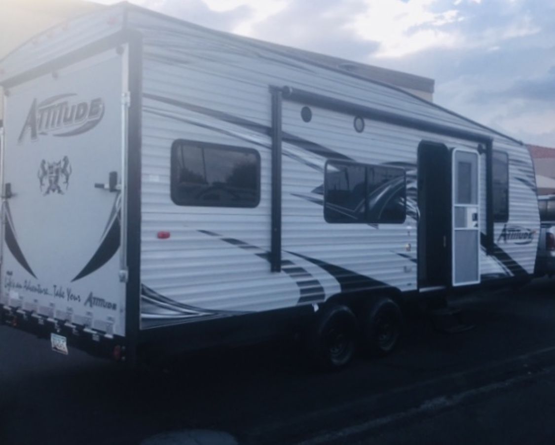 2017 Eclipse Attitude Toy Hauler