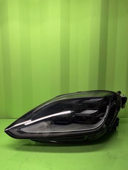 2024 2025 PORSCHE CAYENNE TURBO Left Driver Side Headlight OEM 9Y0.941.085.N