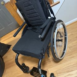 Wheel Chair 