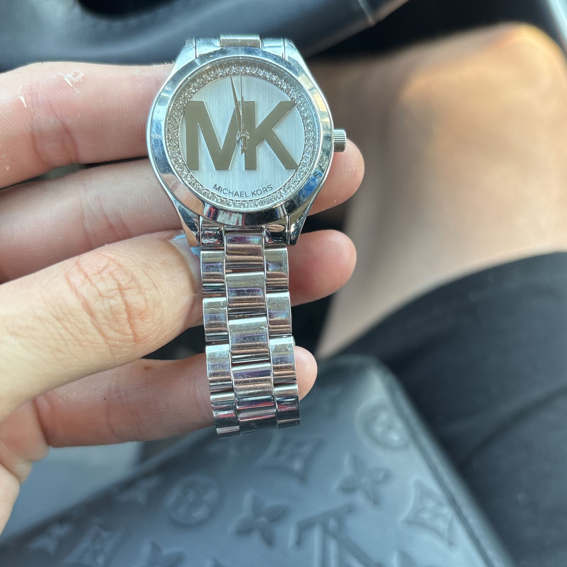 Michael Kors Mini Slim Runway