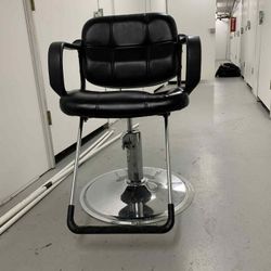 Beauty Salon Chair Black Chrome Base 😁