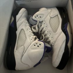 Jordan 5 Retro 