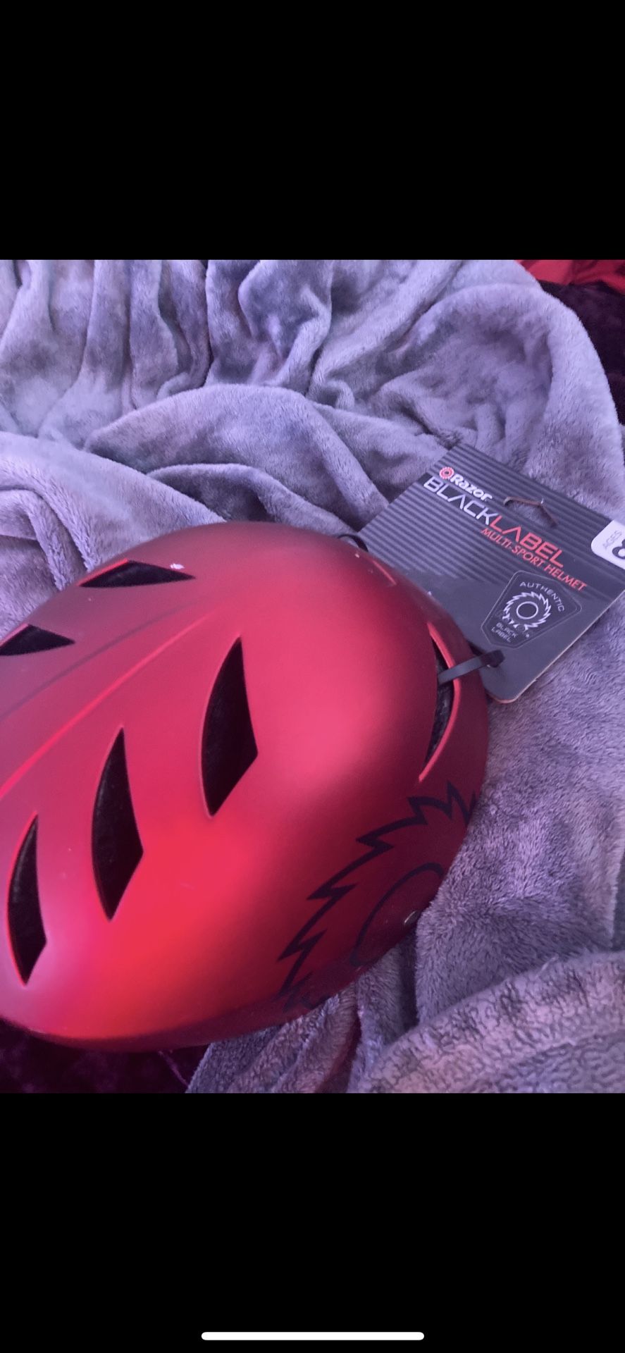 Razor Helmet