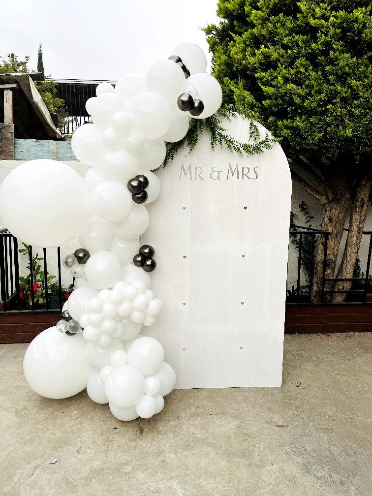 Wedding Balloon Garland