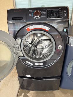 Washer and dryer set