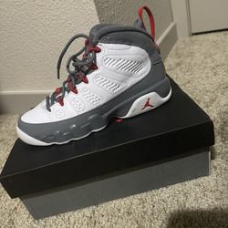 Retro 9s 