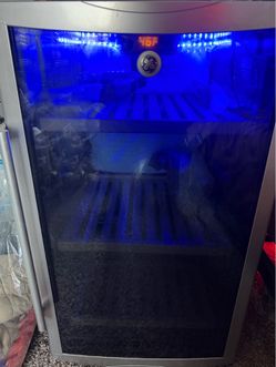 Mini fridge General  Electric brand