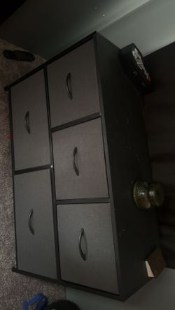 dresser/storage