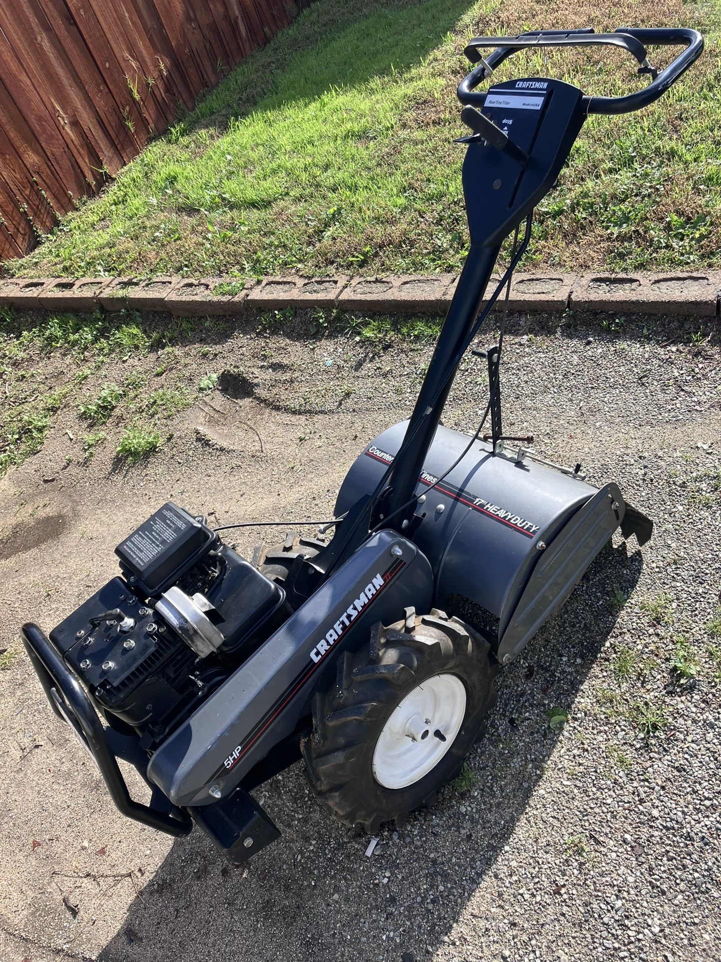 Rototiller Sears Craftsman 17inch Tine 5hp Briggs And Stratton Heavy Duty
