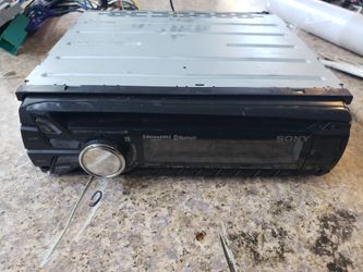 Car radio CD player aux input Sony