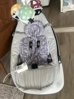 MamaRoo WiFi Baby Swing