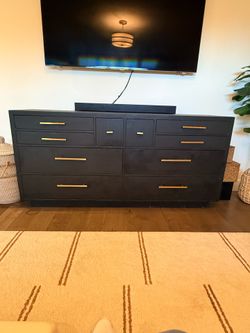 Black matte dresser