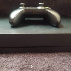 Xbox One X 1tb Very Good Condition 