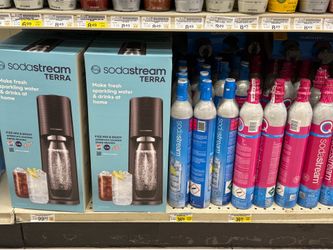 SPARKLING WATER SODA STREAM MAKER