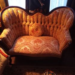 Victorian Loveseat