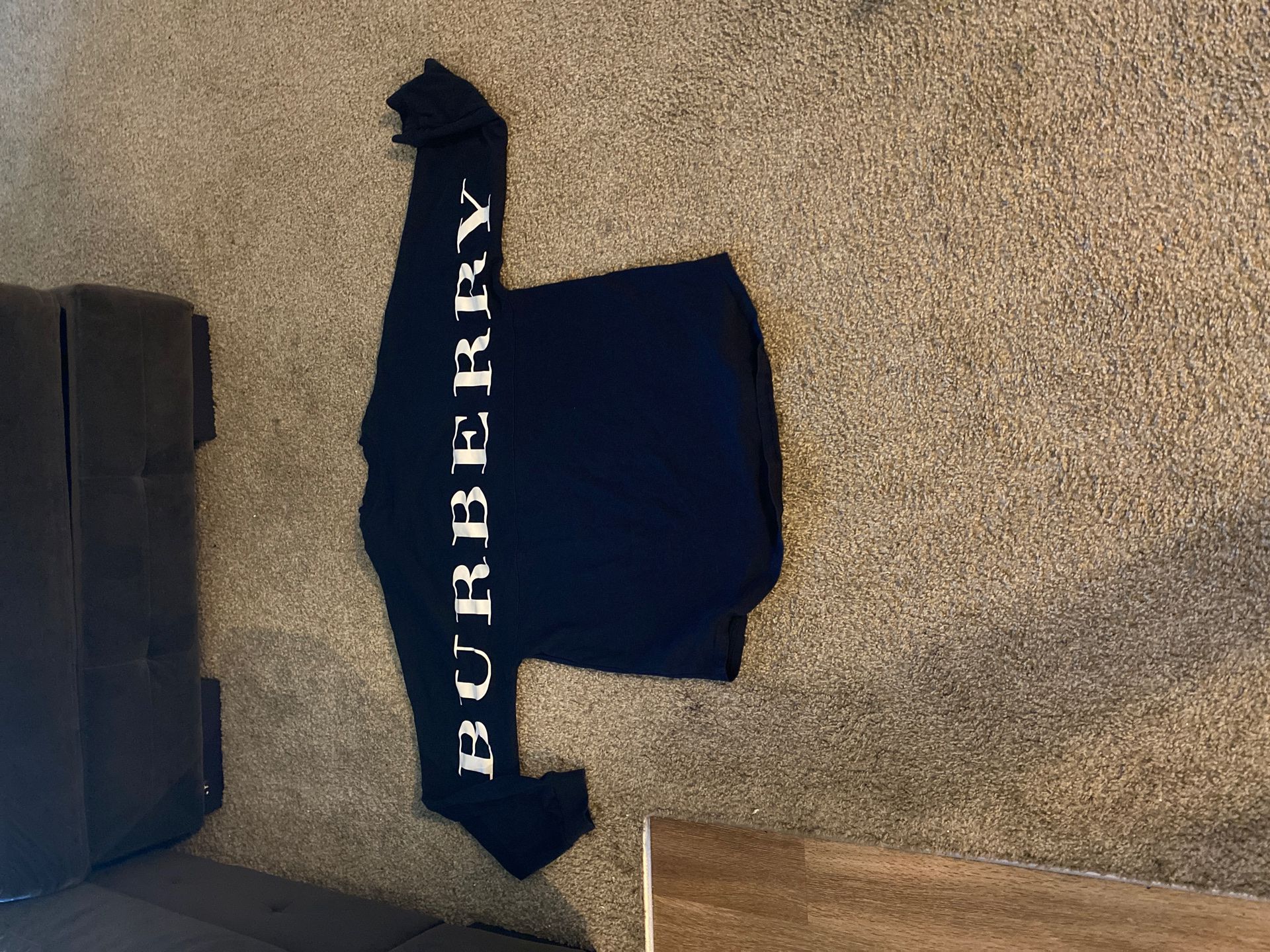 Burberry sweater size M